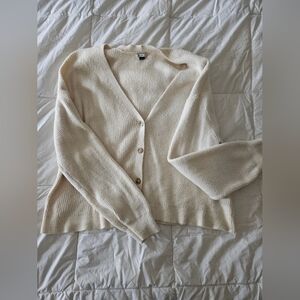 American Eagle Cream Button Down V-Neck Cardigan Sweater Size: L